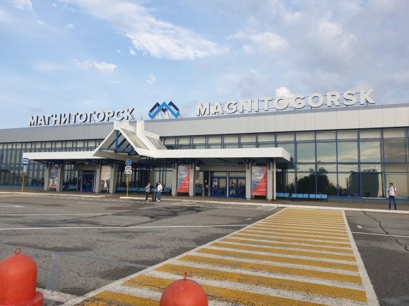 Получение или возврат автомобиля в аэропорту 1000 рублей
